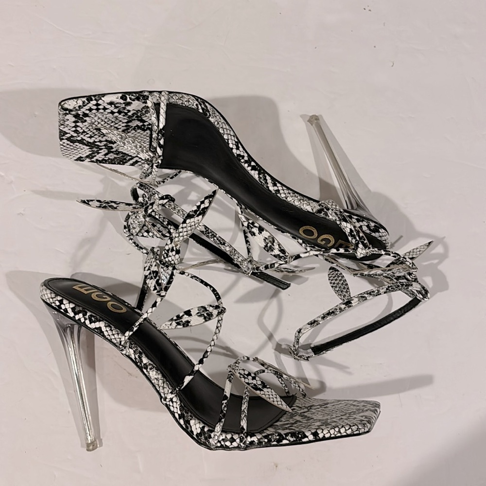 EGO Black and White Snakeskin Strappy Stiletto Heels - Size 7 - Picture 5 of 7